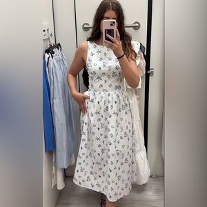 ❤️‍🔥Firm Price❤️‍🔥 WAYF drop waist seashell print Midi Dress